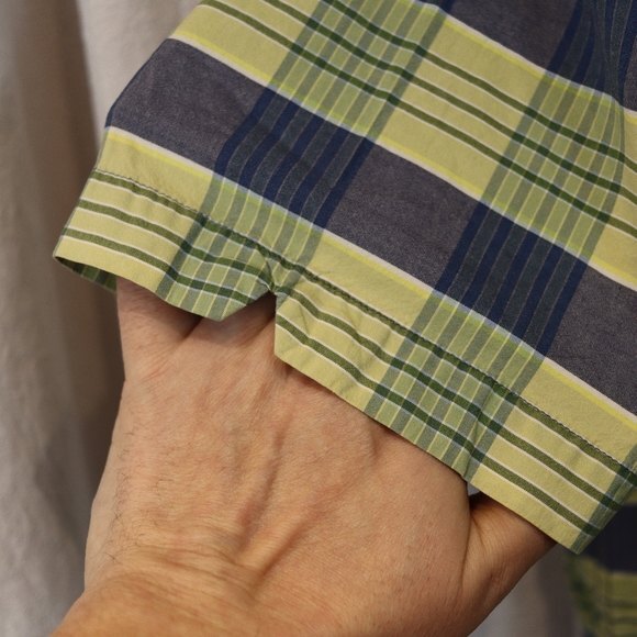 The North Face A5 Series Green Plaid Short-Sleeve Hiking Shirt Medium - Picture 7 of 13